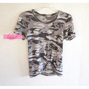 Monrow Knotted Tee Camouflage Camo Distressed Edgy Olive Green Grey Short Sleeve